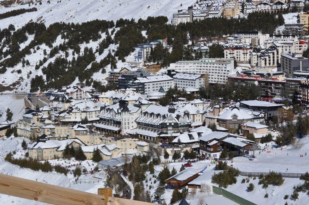 Sabica Nevada Plaza *